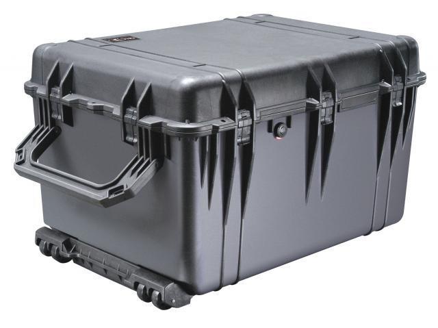 Odolný kufr PELI CASE 1660 černý prázdný se stavitelnými přepážkami
