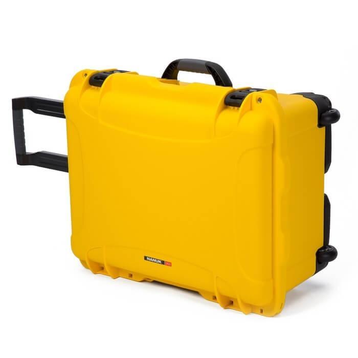 Odolný kufr Nanuk 950 žlutý se stavitelnými přepážkami